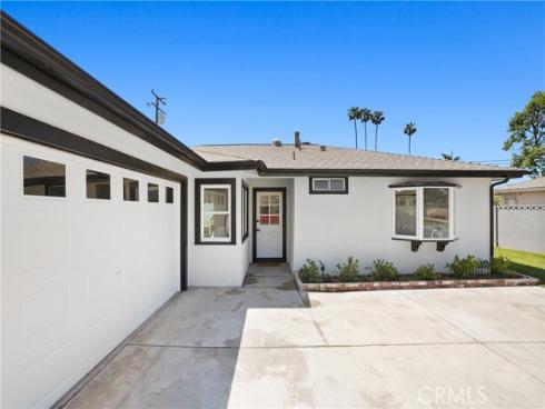 8102  Kiner   Drive, Huntington Beach, CA