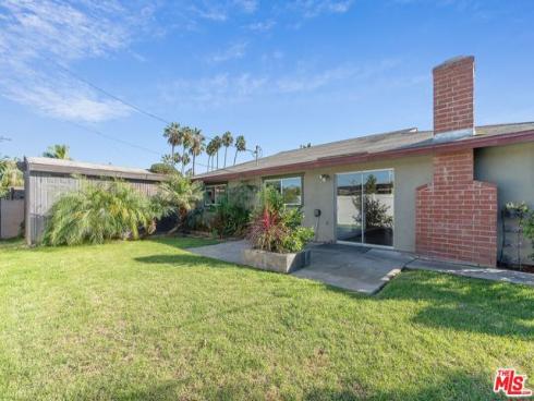 8091  Taylor   Drive, Huntington Beach, CA