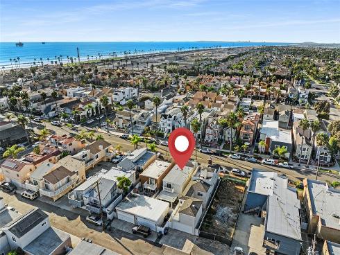 316  21st   Street, Huntington Beach, CA