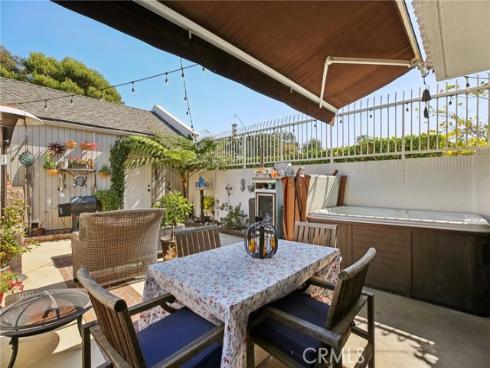 16552  Harbour  14  Lane, Huntington Beach, CA