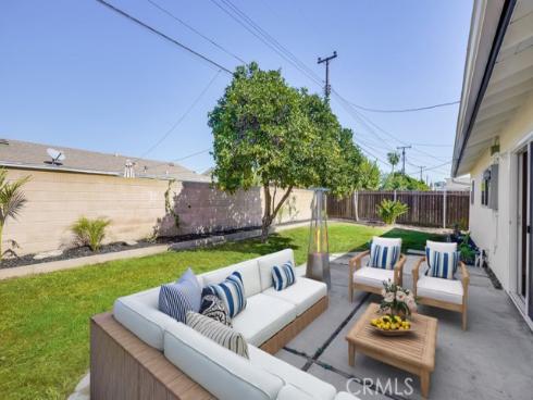 6851  Breeland   Drive, Huntington Beach, CA