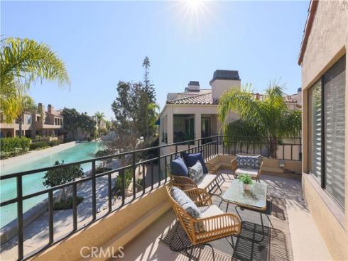 16476  Bordeaux  214  Lane, Huntington Beach, CA