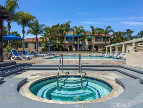 16476  Bordeaux  214  Lane, Huntington Beach, CA