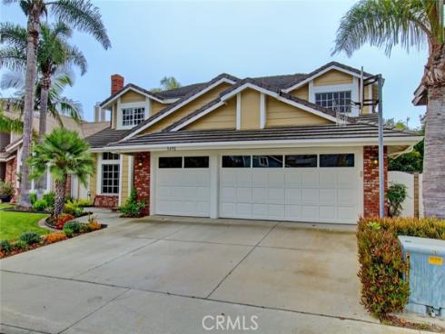 5692  Larkmont Dr  , Huntington Beach, CA