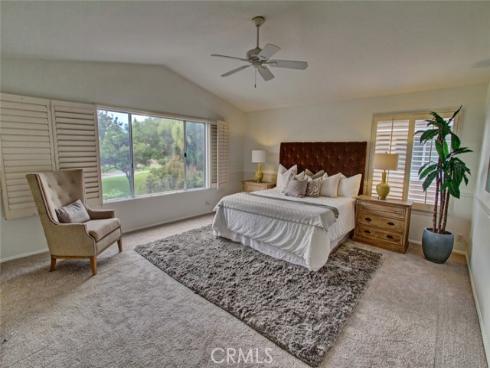 5692  Larkmont Dr  , Huntington Beach, CA