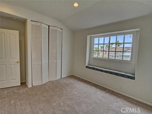 5692  Larkmont Dr  , Huntington Beach, CA