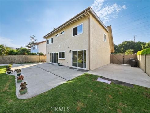 19032  Bridgeway   Lane, Huntington Beach, CA