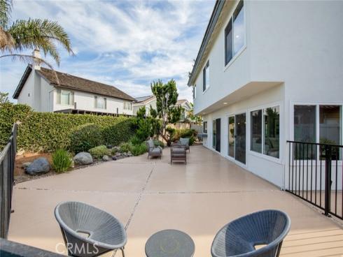 8821  Arcel   Circle, Huntington Beach, CA