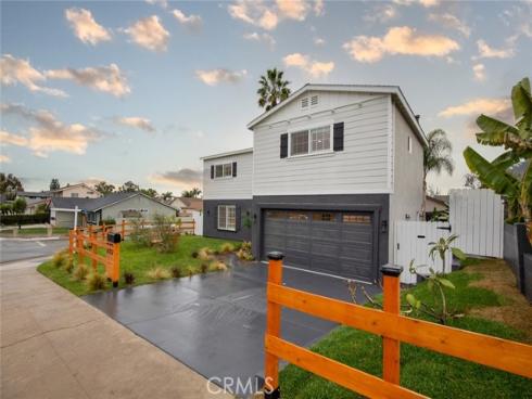 16751  Cooper   Lane, Huntington Beach, CA