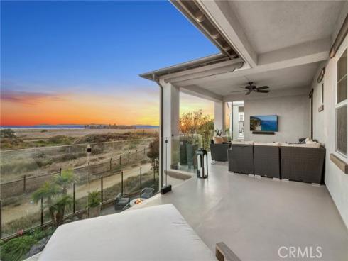 4682  Oceanridge   Drive, Huntington Beach, CA