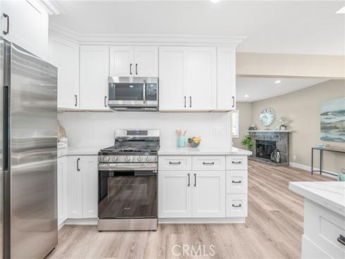 5562  Edinger   Avenue, Huntington Beach, CA