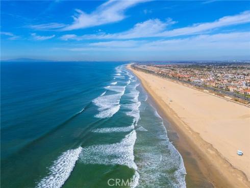 1200  Pacific Coast  102 , Huntington Beach, CA