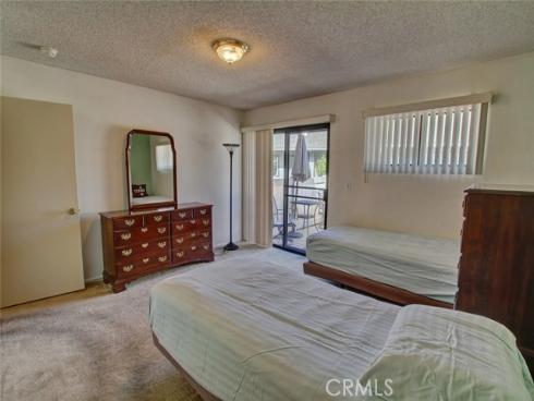 8933  Amador  1315A  Circle, Huntington Beach, CA