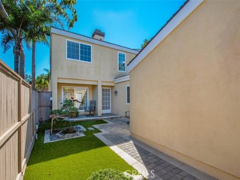 19732  Oceanaire   Circle, Huntington Beach, CA