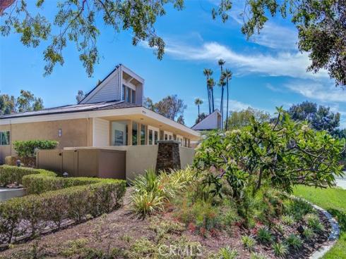 19732  Oceanaire   Circle, Huntington Beach, CA