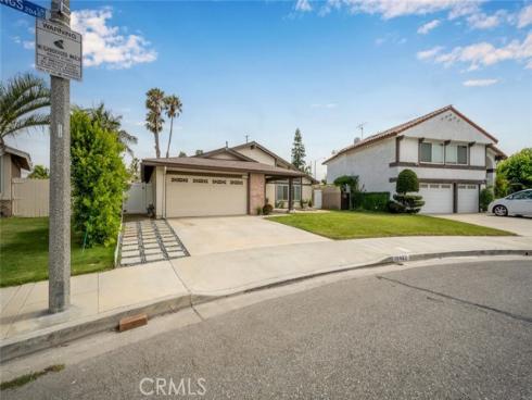 20462  Running Springs   Lane, Huntington Beach, CA