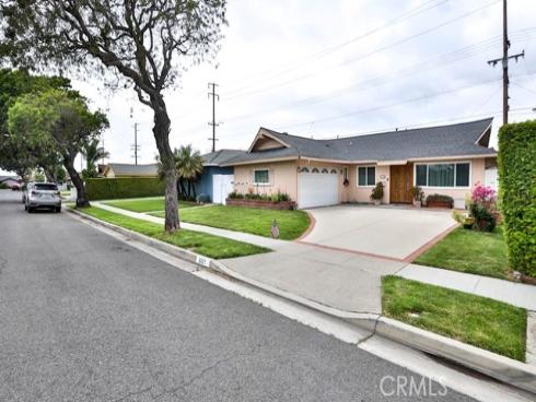 6631  Walton   Drive, Huntington Beach, CA