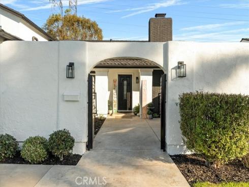 21072  Galbar   Circle, Huntington Beach, CA