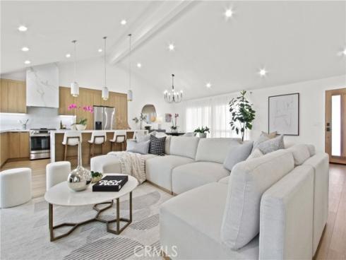 6572  Vesper   Circle, Huntington Beach, CA