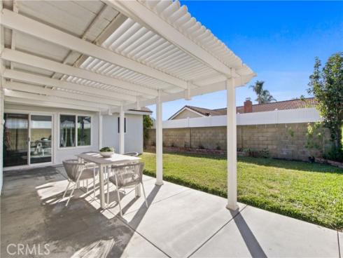 6572  Vesper   Circle, Huntington Beach, CA