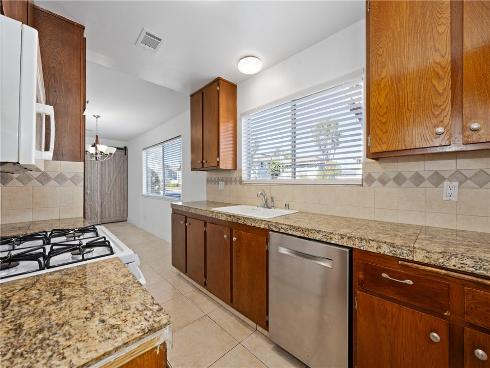 9642  Bickley  3  Drive, Huntington Beach, CA