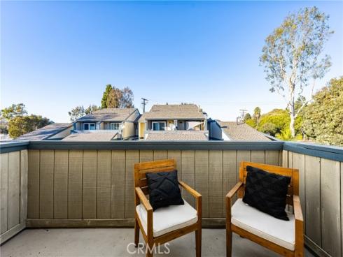 16539  Sell  11  Circle, Huntington Beach, CA