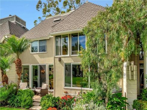 16419  Wimbledon   Lane, Huntington Beach, CA