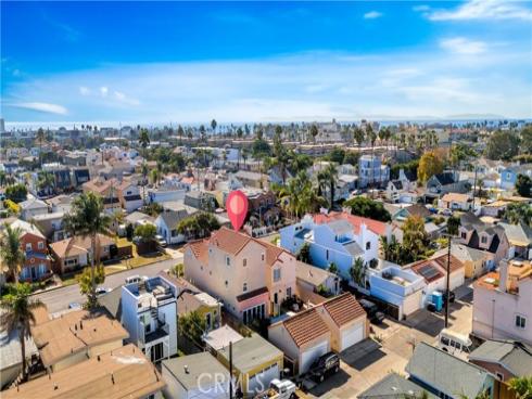 221  Elmira   Avenue, Huntington Beach, CA