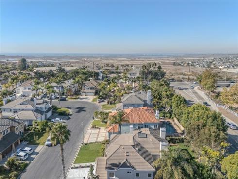 6581  Silverspur   Lane, Huntington Beach, CA