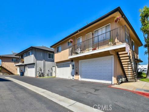 16631  Viewpoint  9A  Lane, Huntington Beach, CA