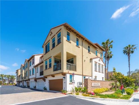 7252  Crystal  , Huntington Beach, CA