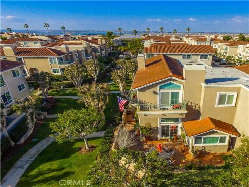 19330  Wingedfoot   Circle, Huntington Beach, CA