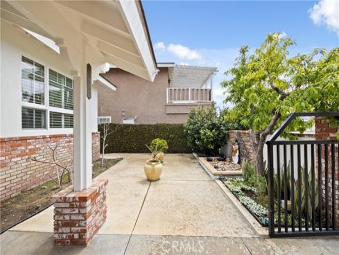 15552  Placid   Circle, Huntington Beach, CA