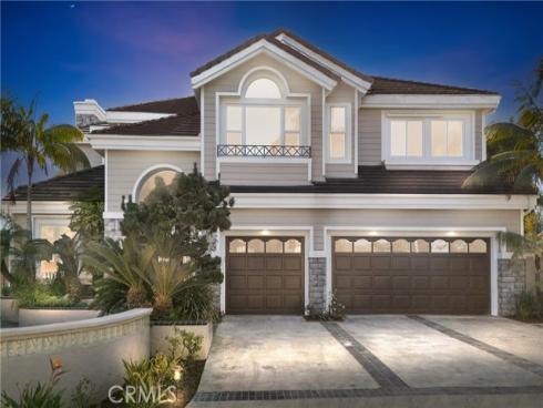 6692  Alamitos   Circle, Huntington Beach, CA