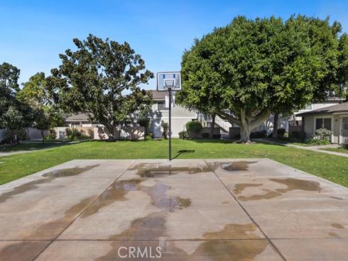 16392  Del Oro  133  Circle, Huntington Beach, CA