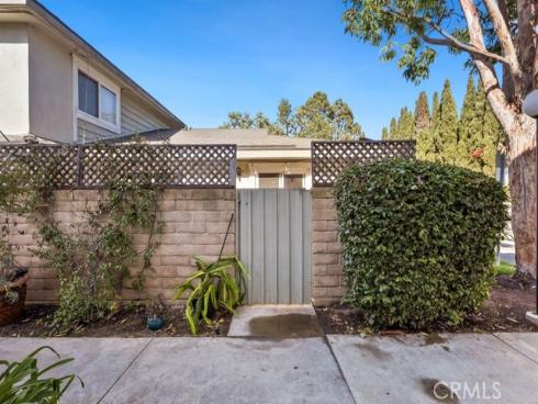 16392  Del Oro  133  Circle, Huntington Beach, CA