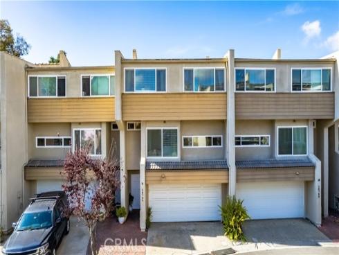 18795  Club   Lane, Huntington Beach, CA