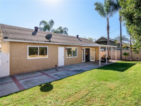 5681  Stardust   Drive, Huntington Beach, CA