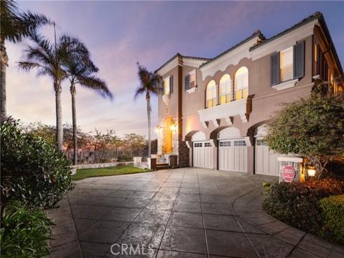 5561  Ocean Terrace   Drive, Huntington Beach, CA