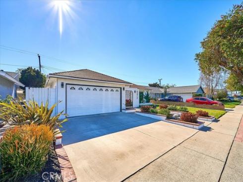 6372  Larchwood   Drive, Huntington Beach, CA