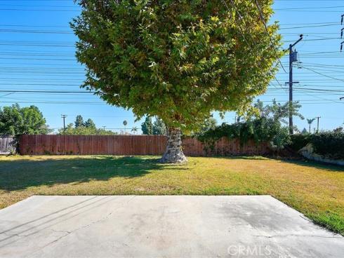 16622  Lucia   Lane, Huntington Beach, CA