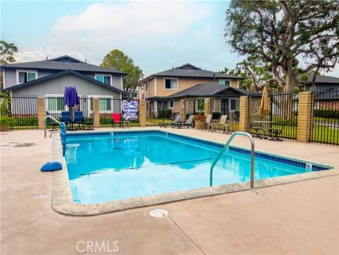 16684  Arbor  110C  Circle, Huntington Beach, CA