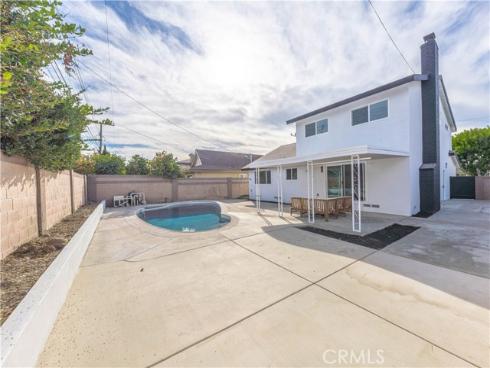 15902  Dundalk   Lane, Huntington Beach, CA