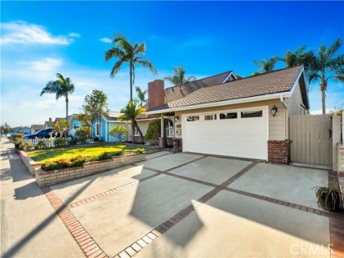 17081  Berlin   Lane, Huntington Beach, CA