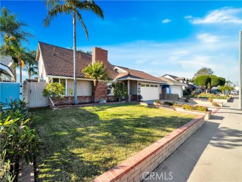 17081  Berlin   Lane, Huntington Beach, CA