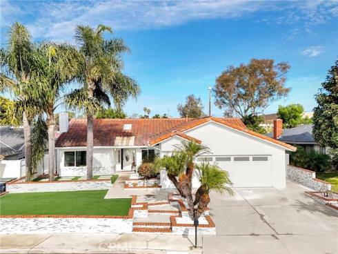 7191  Sunbreeze   Drive, Huntington Beach, CA