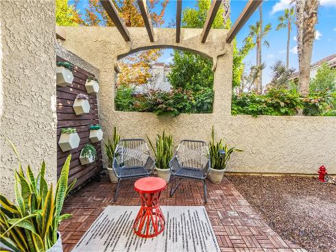 4782  Tiara  102  Drive, Huntington Beach, CA