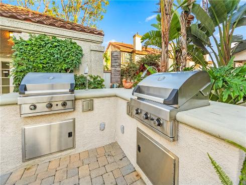 4782  Tiara  102  Drive, Huntington Beach, CA