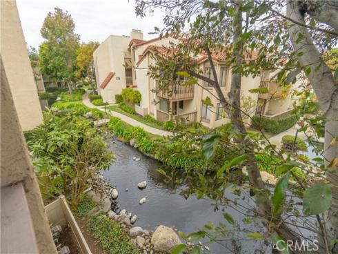 4861  Lago  201  Drive, Huntington Beach, CA