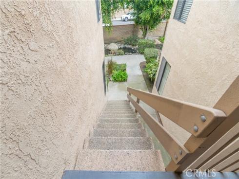 4861  Lago  201  Drive, Huntington Beach, CA